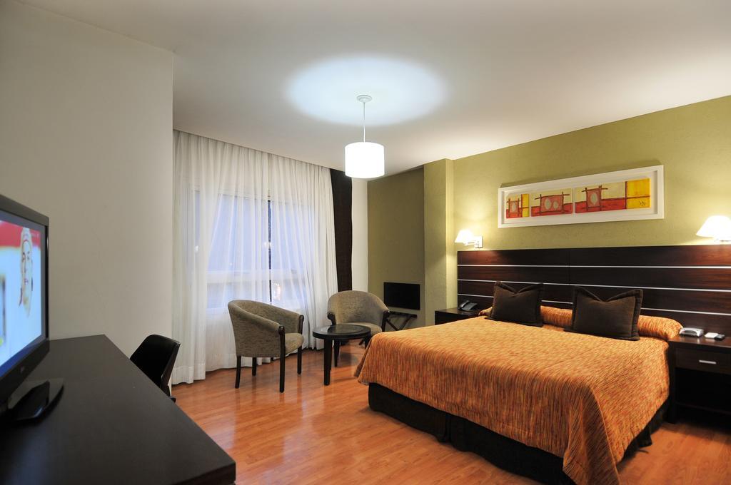 Los Sauces Hotel & Spa Villa Carlos Paz Esterno foto