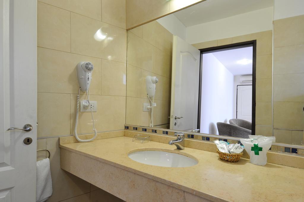 Los Sauces Hotel & Spa Villa Carlos Paz Esterno foto